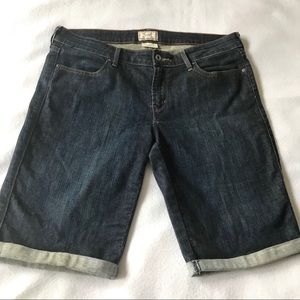 Levi’s 545 Bermuda Dark Wash Cuffed Hem Shorts